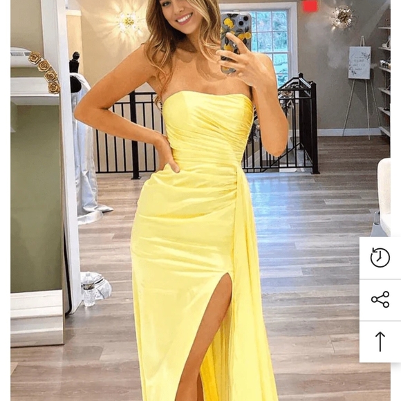 Elegant Yellow Strapless Dress - Picture 1 of 4